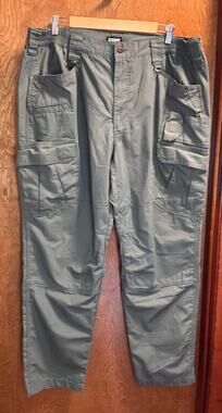 CQR Mens Tactical Pants sz 38 x 32